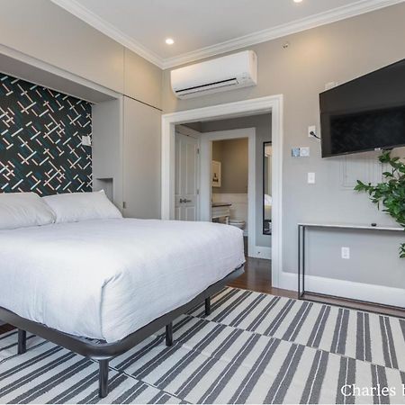 J Miller Flats By Thatch Boston Buitenkant foto